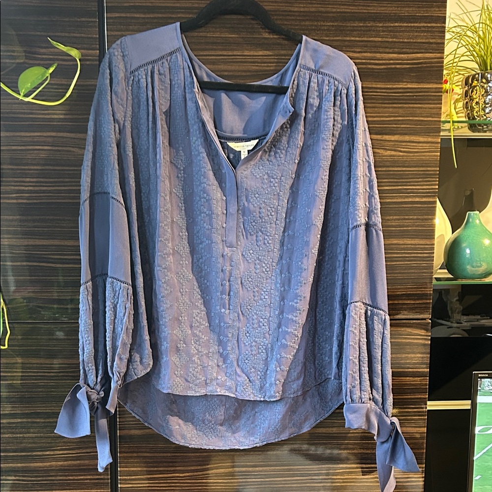 Rebecca Taylor - Elegant Silk Blouse. Periwinkle Blue